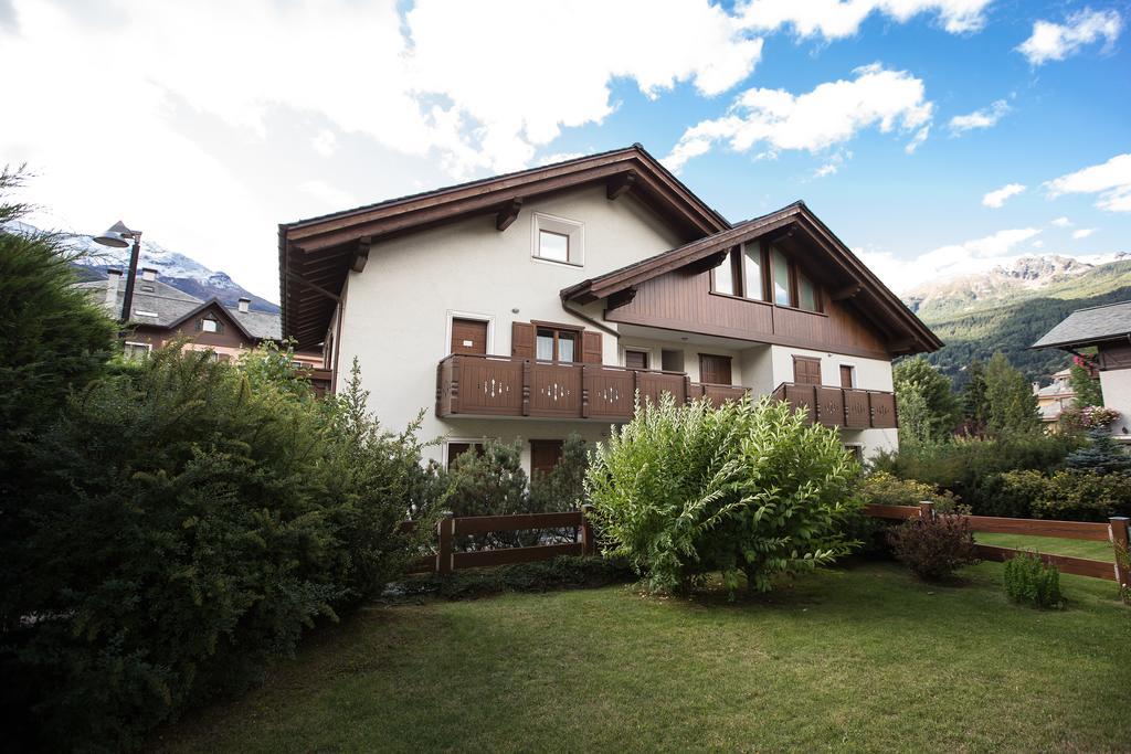 Alpine Dream Apartments Бормио Екстериор снимка